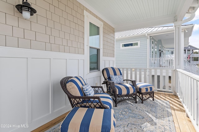 balcony with a porch