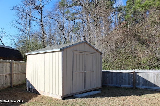 view of outbuilding