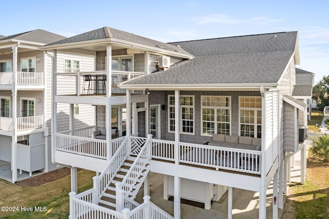 view of rear view of house