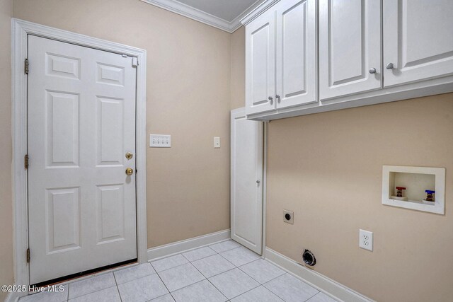 additional living space featuring light colored carpet and vaulted ceiling