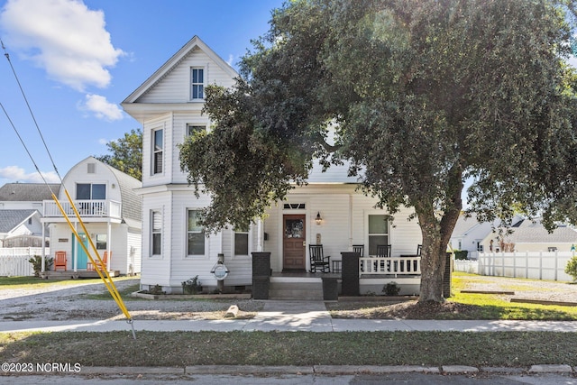 view of front of property with covered porch