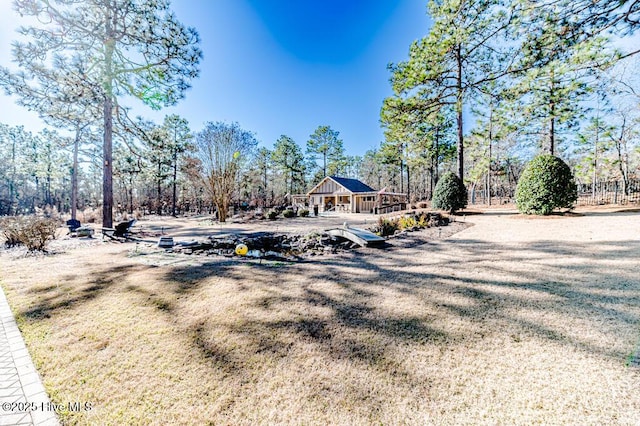 exterior space featuring a lawn