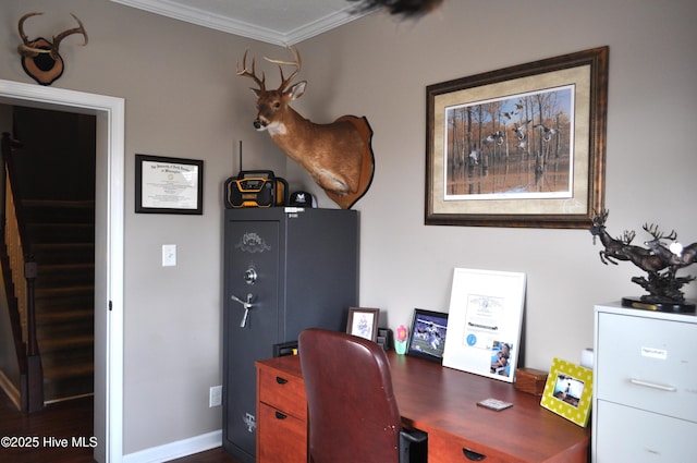 office area with ornamental molding