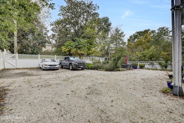 view of yard featuring fence