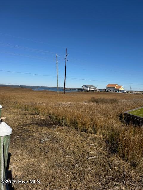 Listing photo 3 for 605 Bay St Unit 12/13, Morehead City NC 28557