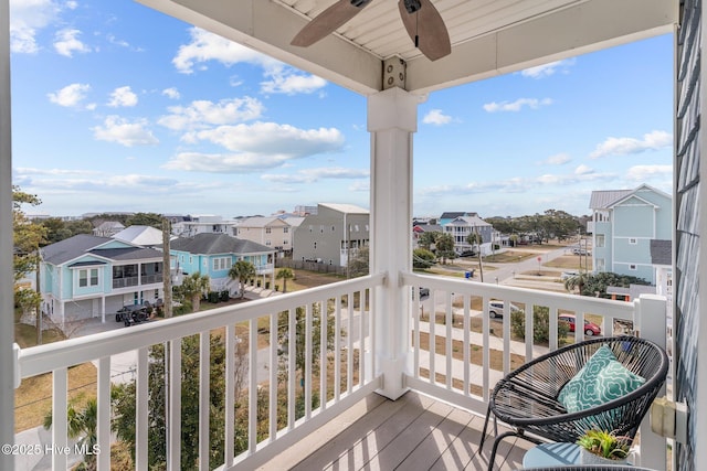 balcony featuring ceiling fan