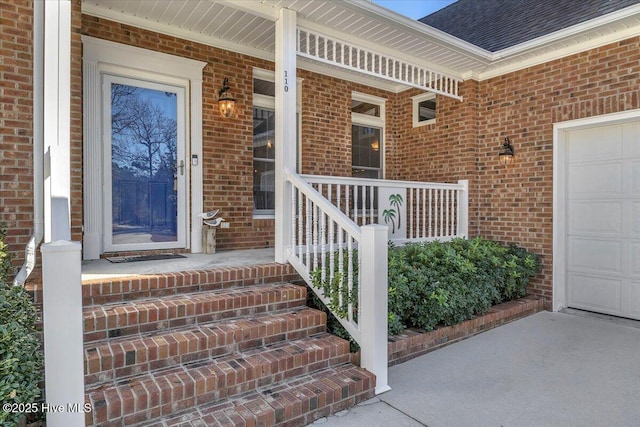 doorway to property with covered porch