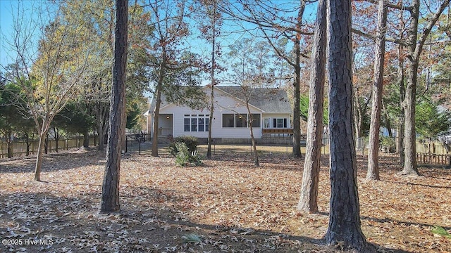 view of front of property