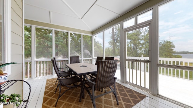 view of sunroom / solarium