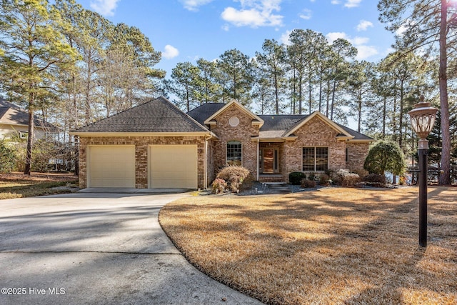 view of front facade with a garage