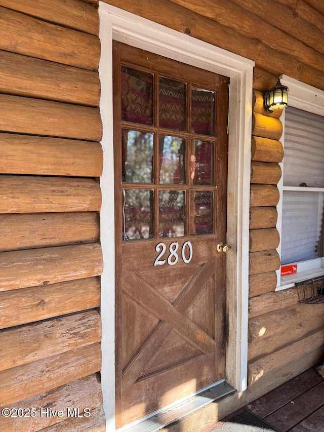 view of property entrance