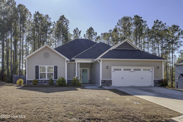 view of front facade with a garage