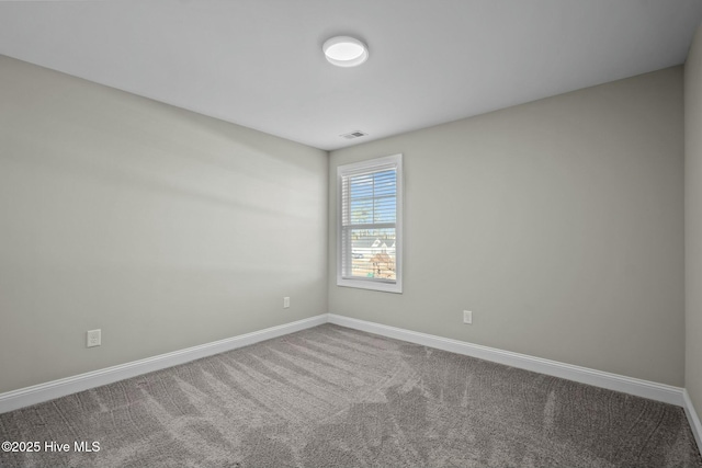 view of carpeted spare room