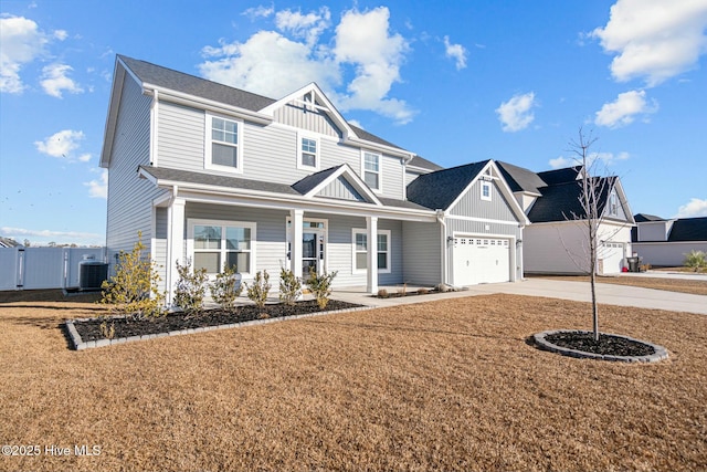 craftsman house with a front lawn