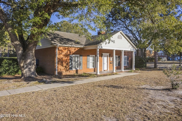 view of front of property with a porch