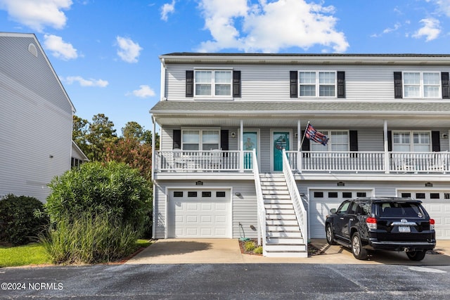 view of front of house featuring a porch