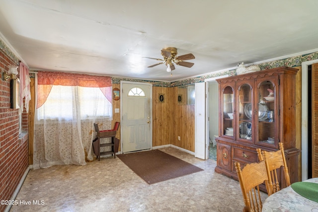 entryway with ceiling fan