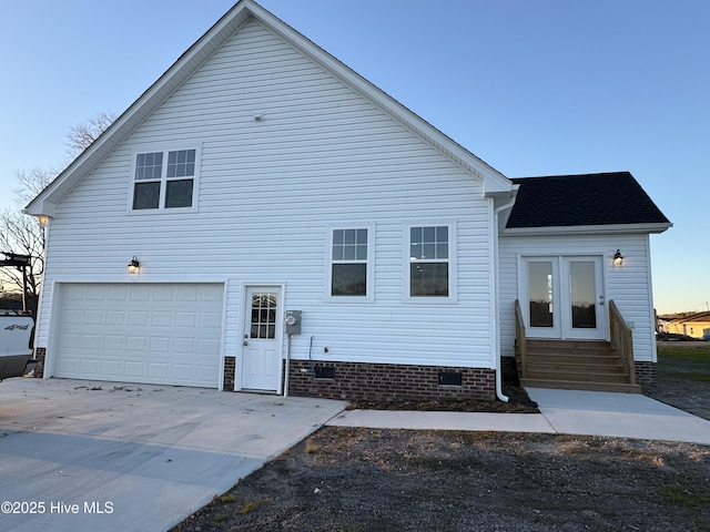 view of front of home featuring a garage