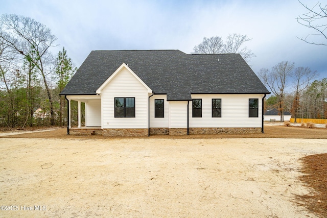 view of front of home featuring covered porch