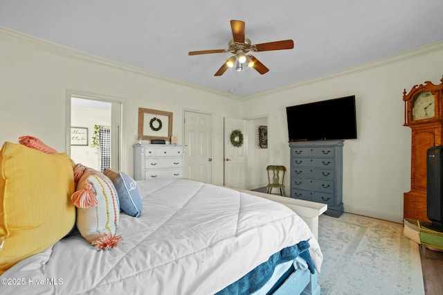 bedroom featuring crown molding and ceiling fan