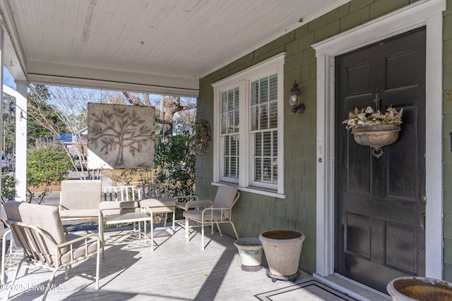 view of patio / terrace with covered porch