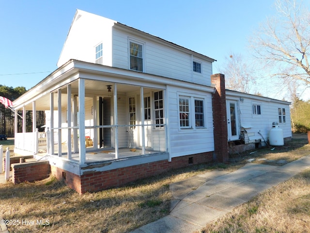 view of front of property with a porch