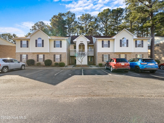 split foyer home with a balcony