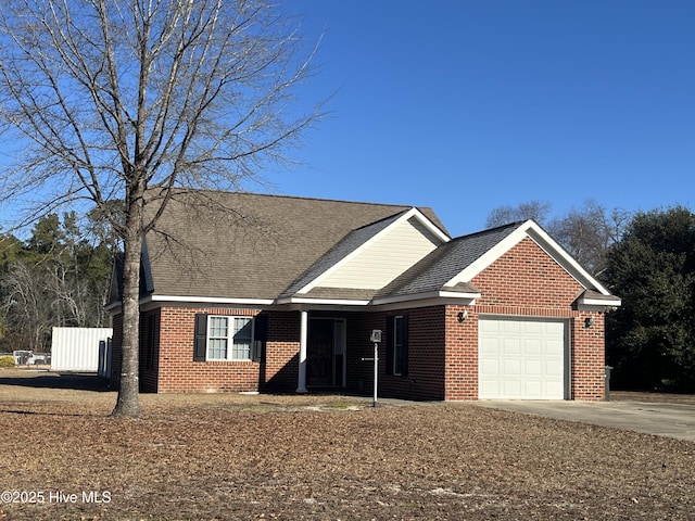 view of front of property featuring a garage