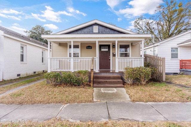 bungalow-style home with covered porch