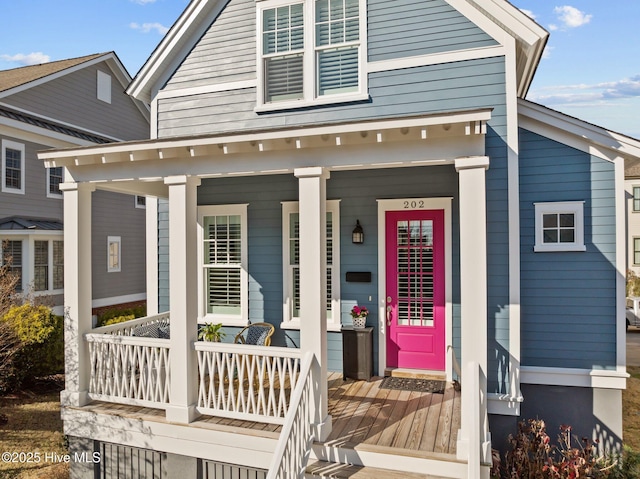 view of front of house featuring covered porch