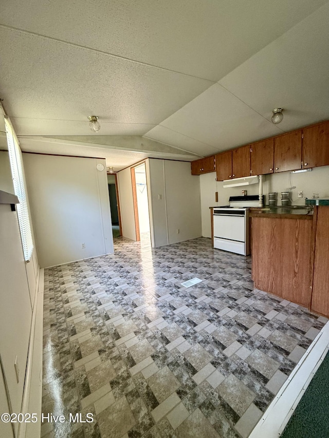 1098 Dewey Hardison Rd, Williamston, NC 27892