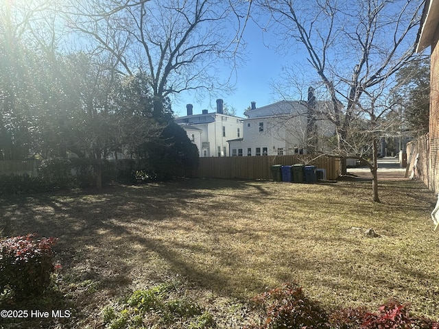 view of yard featuring fence