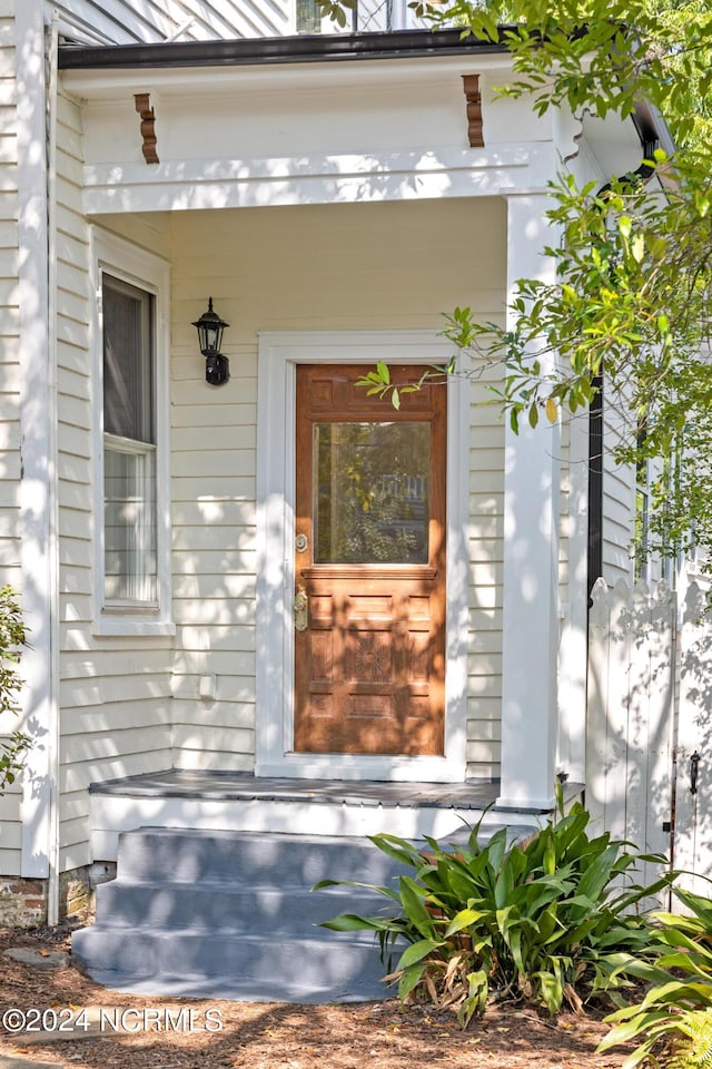 view of entrance to property