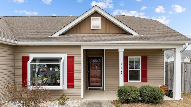 view of front of home featuring covered porch