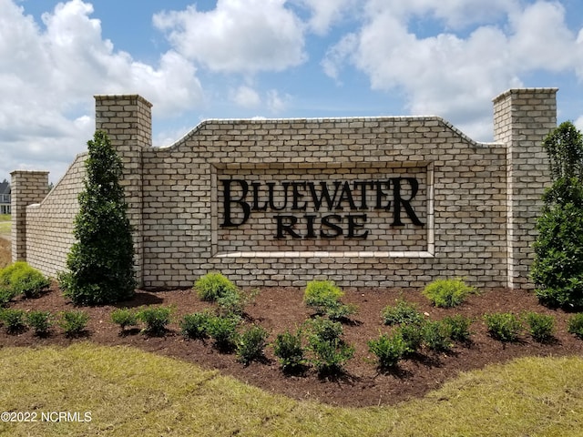2040 Bluewater Blvd, New Bern, NC 28562 - view of community / neighborhood sign