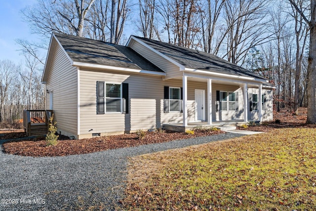 view of front facade with covered porch