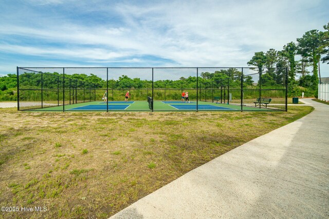 435 Goldeneye Ct, Beaufort, NC 28516 - view of tennis court
