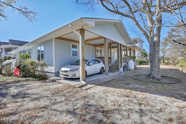 view of front of home with covered porch