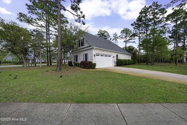 view of front of house featuring a front yard