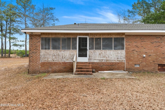 view of front of house featuring a patio