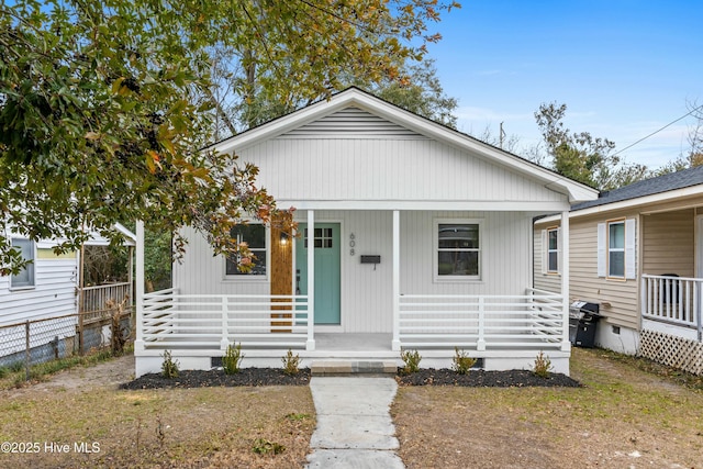 bungalow-style house featuring covered porch