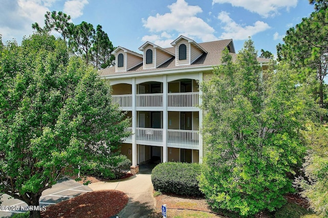 3350 Club Villas Dr Unit 205, Southport, NC 28461 - view of building exterior