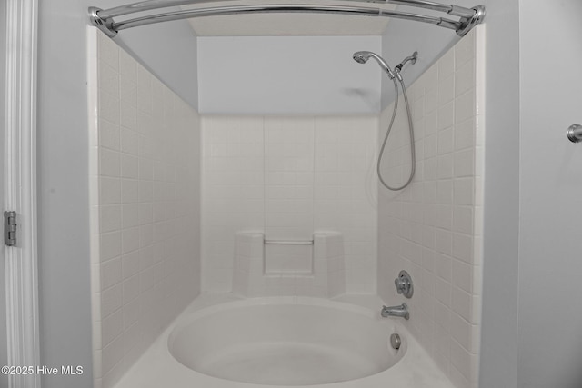 bathroom with shower / bathtub combination