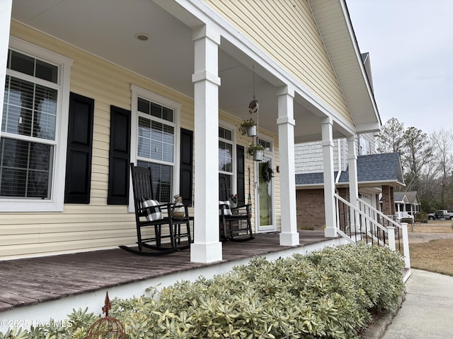 entrance to property with covered porch