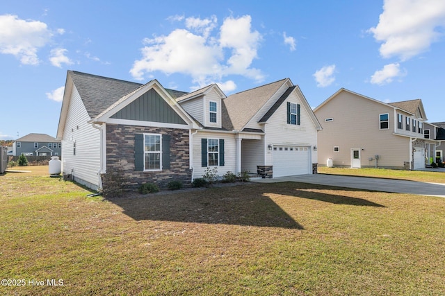 101 Kettle Dr, Havelock, NC 28532 - view of front of property with a garage and a front lawn