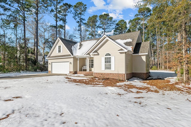 view of front of house featuring a garage