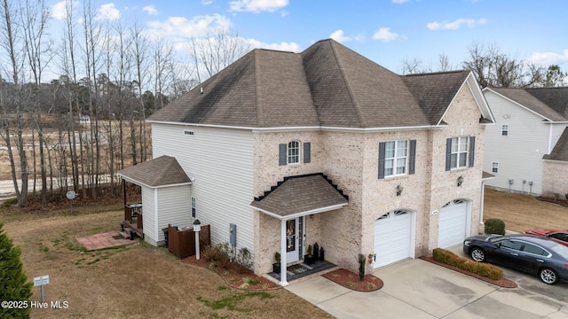 view of front facade featuring a garage