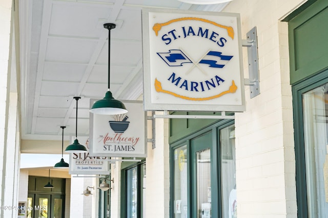view of exterior entry