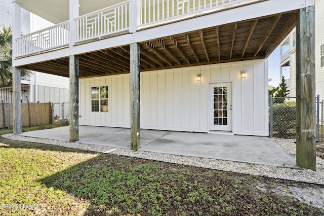 exterior space featuring a patio