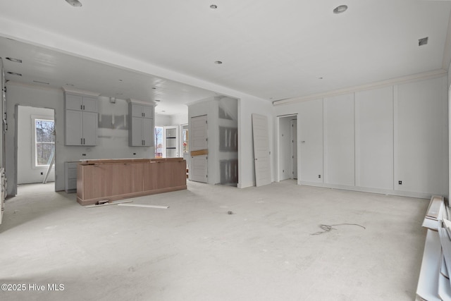 view of unfurnished living room